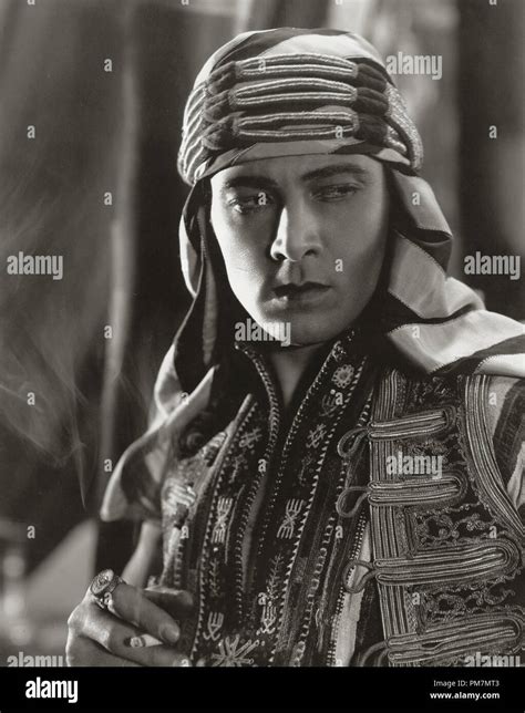 Rudolph Valentino Son Sheik Hi Res Stock Photography And Images Alamy