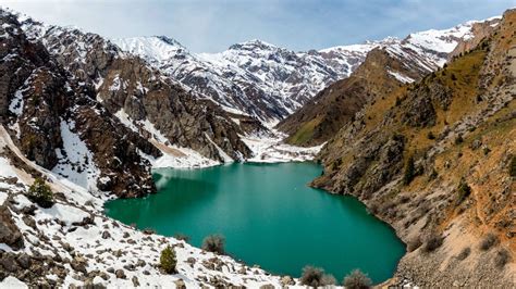 Nature Uzbekistan Travel