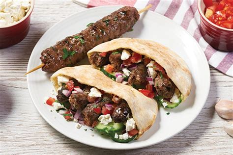 Pita Beef Kebabs Recipe - Mission Foods