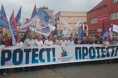 Opozicija Najavljuje Nove Proteste Vlast Kontramitinge