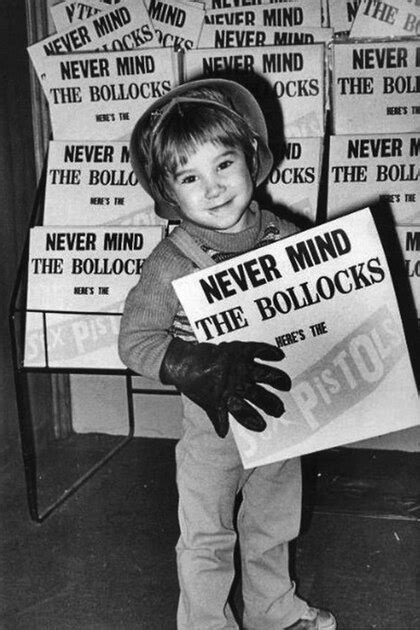 Sex Pistols el bizarro concierto navideño para un público infantil que marcó su despedida Infobae