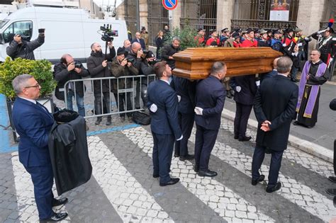 I Funerali Di Stato Per Franco Frattini Protagonista Della Vita