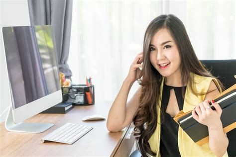 Premium Photo Happy Asian Woman In Office