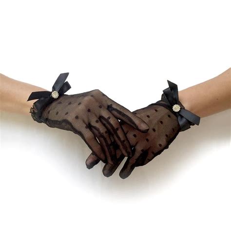 Black Polka Dot Lace Gloves Black Lace Short Gloves With Bow And Rhinestone Jewellery In 2020