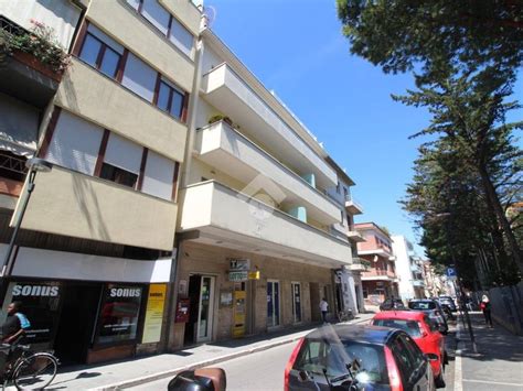 Vendita Appartamento Pescara Trilocale In Via Firenze Ottimo Stato