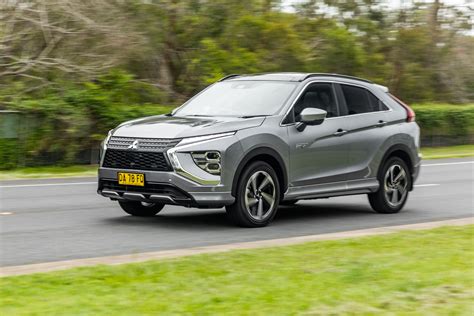 2022 Mitsubishi Eclipse Cross Plug In Hybrid Exceed Review Carexpert