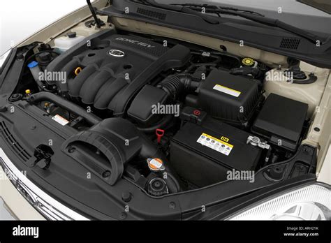 2007 Kia Optima Lx In Beige Engine Stock Photo Alamy