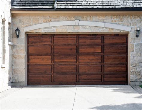 How to Choose a Garage Door – Overlay Collections