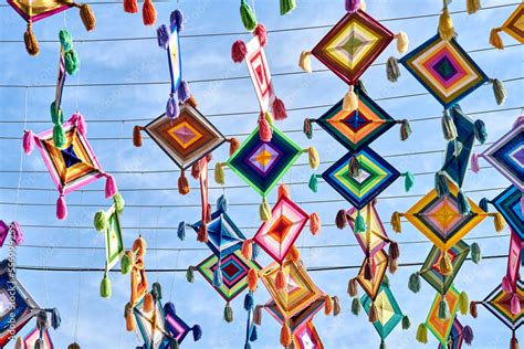 El Ojo De Dios Nayarit Arte Mexicano Lluvia De Ojos De Dios Tejido