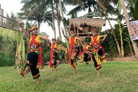 Foto Ditjen Kebudayaan Gelar Penguatan Lembaga Masyarakat Adat Banyuwangi