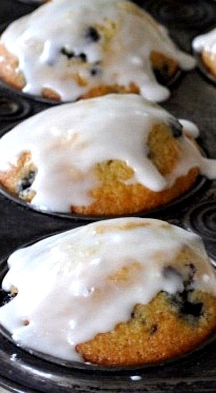 Oven To Plate How To Make Perfect Amish Blueberry Lemon Muffins