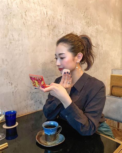 鬼辻麻衣さんのインスタグラム写真 鬼辻麻衣instagram「ファンデーションを探していたら、 Espriqueofficial