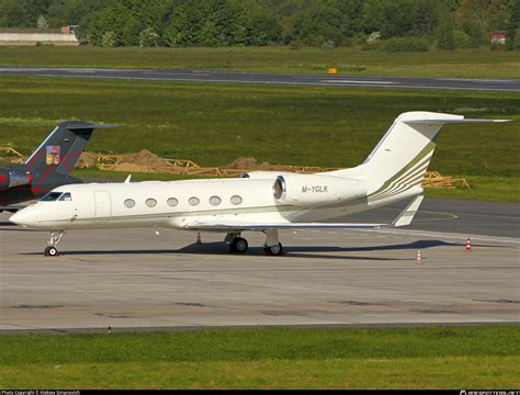 M YGLK Private Gulfstream Aerospace G IV X Gulfstream G450 Photo By