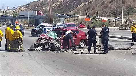 Encontronazo En La Carretera Tijuana Rosarito 2 Muertos Y 5 Heridos