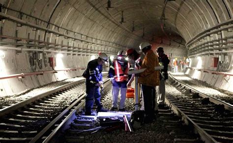 Fallas En L Del Metro Amenazan Con El Cierre Total