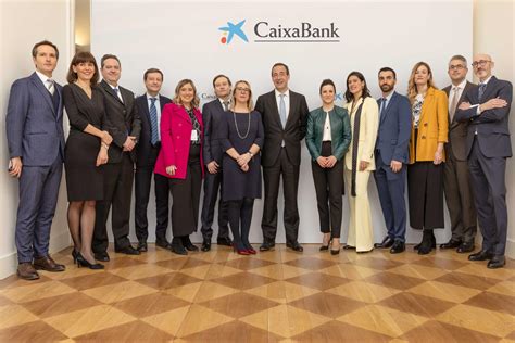 Caixabank Inaugura Su Sucursal En Italia