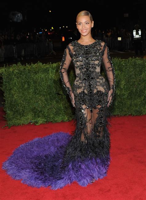 Naked red carpet looks of 2015