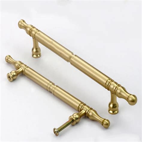 Classic Kitchen Cabinet Pulls