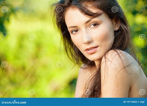 Beau Brunette Sexy Image Stock Image Du Gens Propre