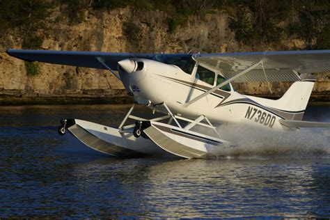 Cessna 172175 Floats And Services Wipaire Wipaire