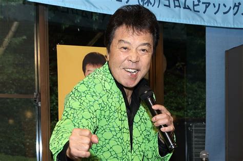 冠二郎さんが元日に心不全のため死去 79歳 紅白歌合戦に3回出場 東スポweb