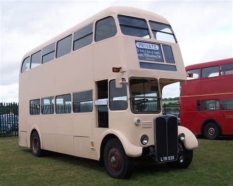 Ex London Transport RT London Transport AEC RT Seen At Sho Flickr