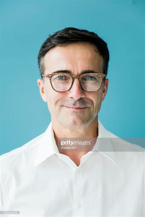 Portrait Of Confident Businessman Wearing Glasses Wearing Glasses Business Man Geek Chic