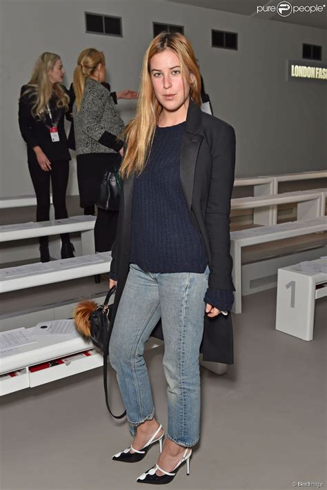 Scout Larue Willis Hands Naked Onlyfans