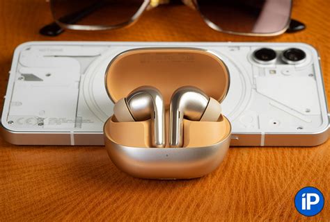 Это что, золотые AirPods? Обзор недешёвых наушников Xiaomi Buds 4 Pro с ...