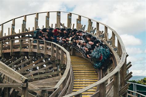 Great Ride Great Theming Confusing Operations Leviathan Wooden