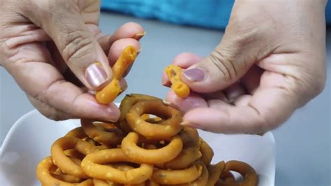 Ring Murukku Recipe Spicy Kodubale Murukku Chakli Recipe Video