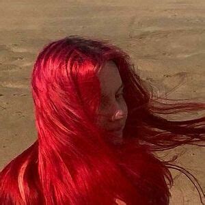 Scottish Chloe Nude Photo