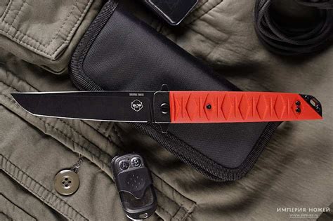 Badyuk Tanto Soviet Red Limited, 91,00