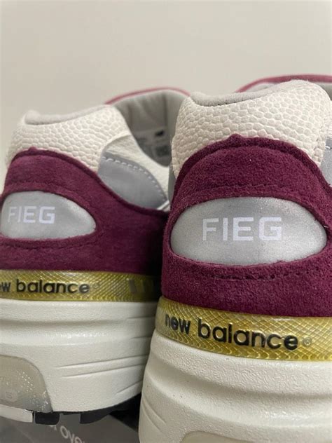 New Balance 992 Kith Kithmas Collection By Ronnie FiegBurgundy Reef