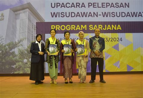 Ftp Ugm Gelar Pelepasan Wisudawan Program Sarjana Mahasiswa Raih