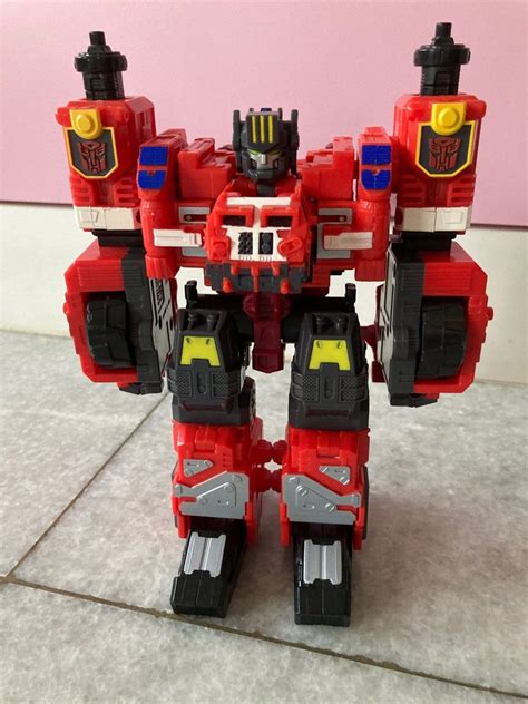 Transformers Armada Overload Hobbies And Toys Toys And Games On Carousell
