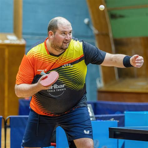 Batts Cling On To League Leaders Southend Table Tennis League