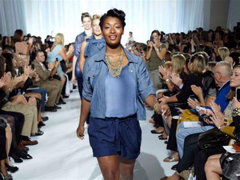 Curves Rule The Runway In Plus-Size Fashion Week Show - CBS News