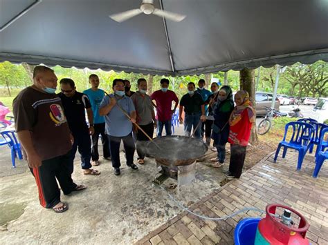 Program Memasak Bubur Asyura Umno Putrajaya