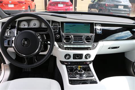 Rolls Royce Wraith Interior | Cabinets Matttroy