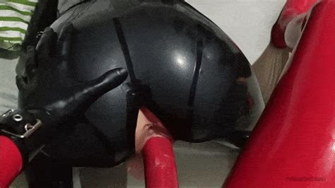 Late Night Orgasm In Latex With Huge Cum Load RubberHell