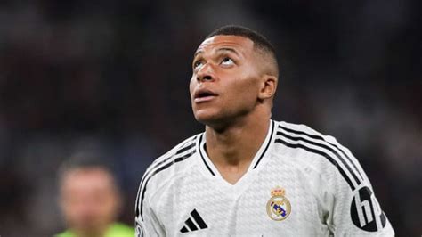 Real Madrid Mécontent Mbappé a fait une annonce en privé Le10sport