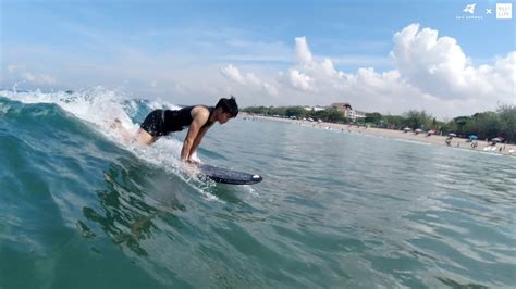 Surfing Kuta Beach BALI 08 00 26Dec 2019 YouTube