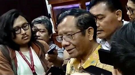 Di Ilc Mahfud Md Blak Blakan Ungkap Sosok Penyebar Radikalisme Di