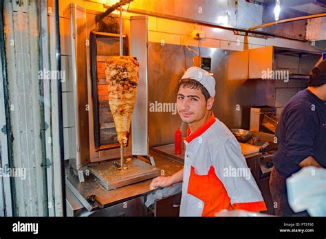 Shawarma Jordan Hi Res Stock Photography And Images Alamy
