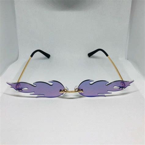 Pin på g l a s s e s | Accessoarer, Kreativ, Stilar