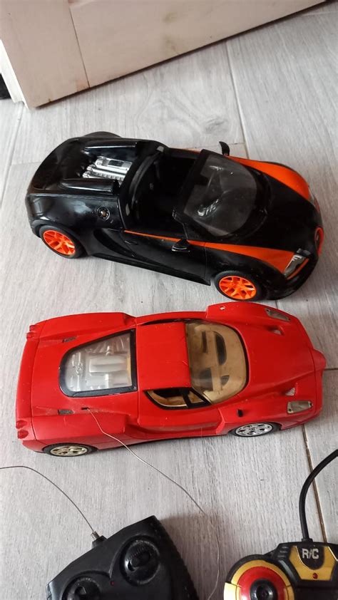 Rc Auta Bugatti A Ferrari Na Opravu Od K Korunky Aukro