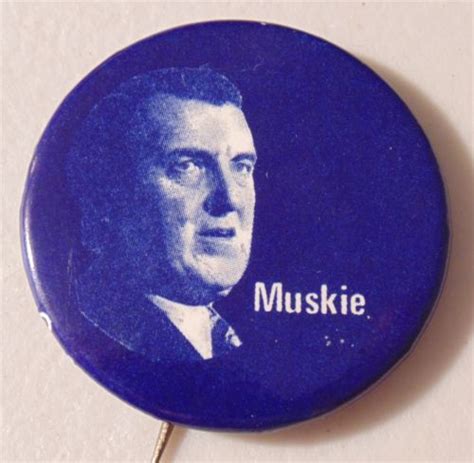 Edmund Muskie 1972 Campaign Button Pin Political President Antique