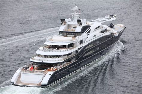 SERENE Yacht Yuri Shefler 400M Superyacht