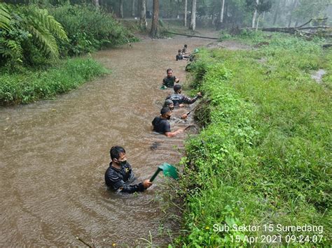 Antisipasi Kebersihan Dan Kelancaran Aliran Sungai Satgas Citarum